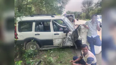 एनएच 31 पर ट्रक और स्कॉर्पियो की भीषण भिड़ंत, बांका के व्यवसायी पति-पत्नी गंभीर रूप से घायल